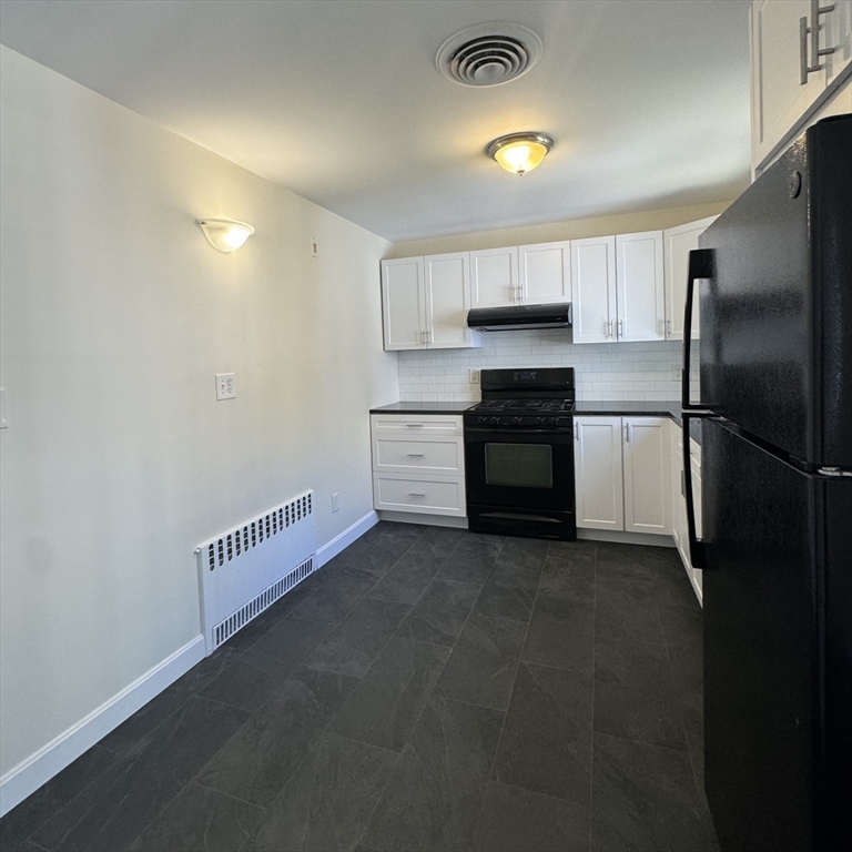 725 Vfw Parkway # 2