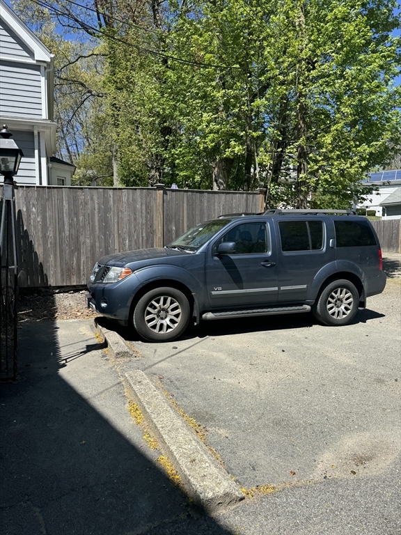 725 Vfw Parkway # 2