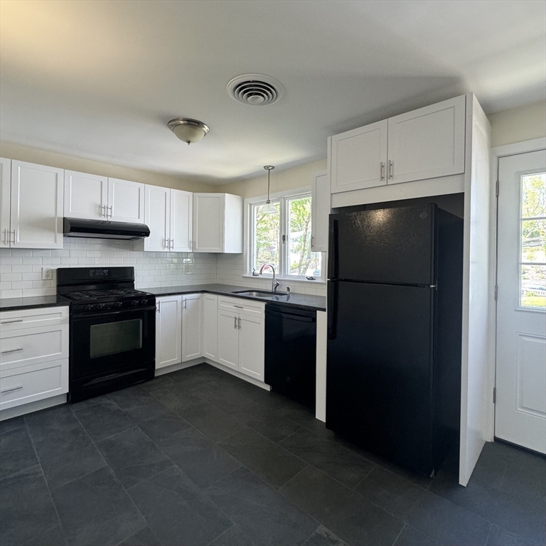725 Vfw Parkway # 2
