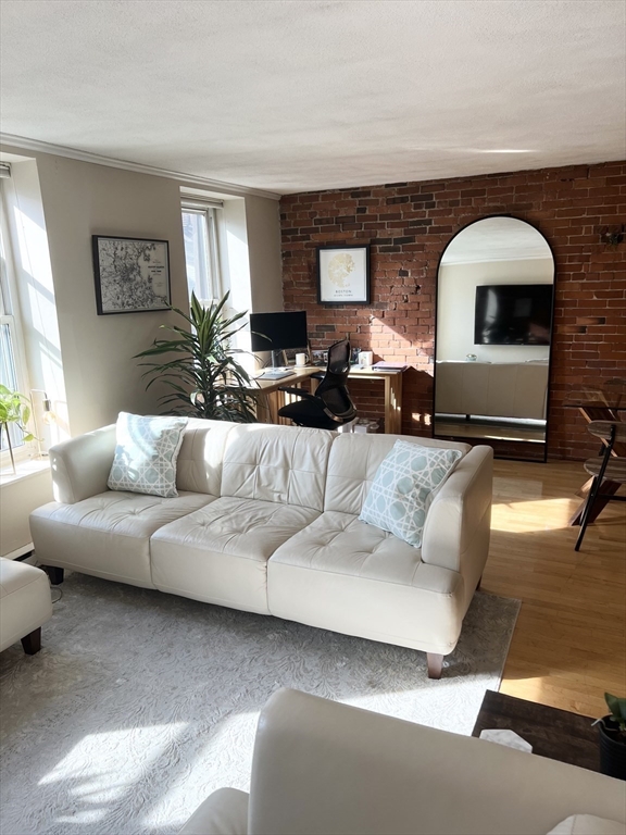 113 Fulton St # 5