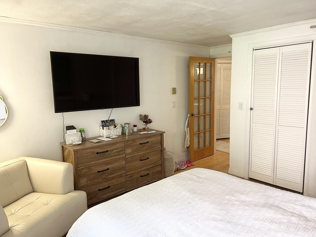 113 Fulton St # 5