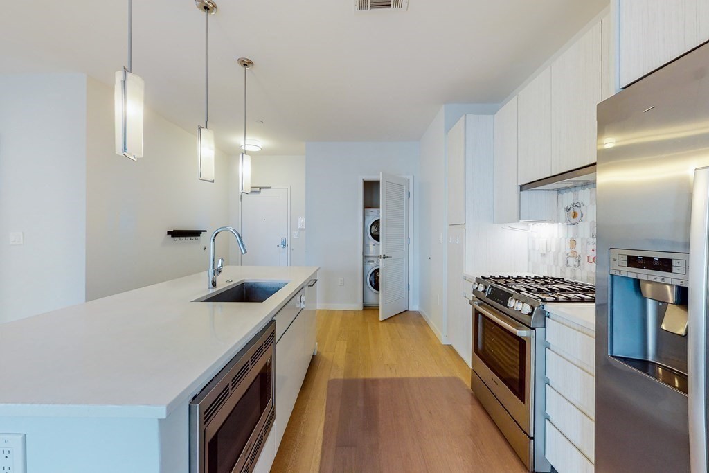 45 W 3rd # 309