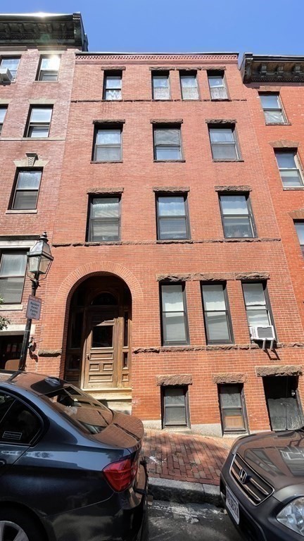 43 Irving Street # 3