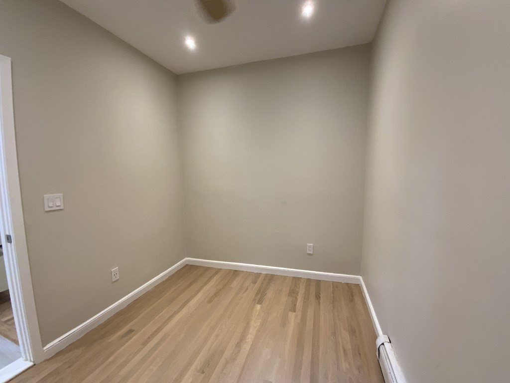 43 Irving Street # 3
