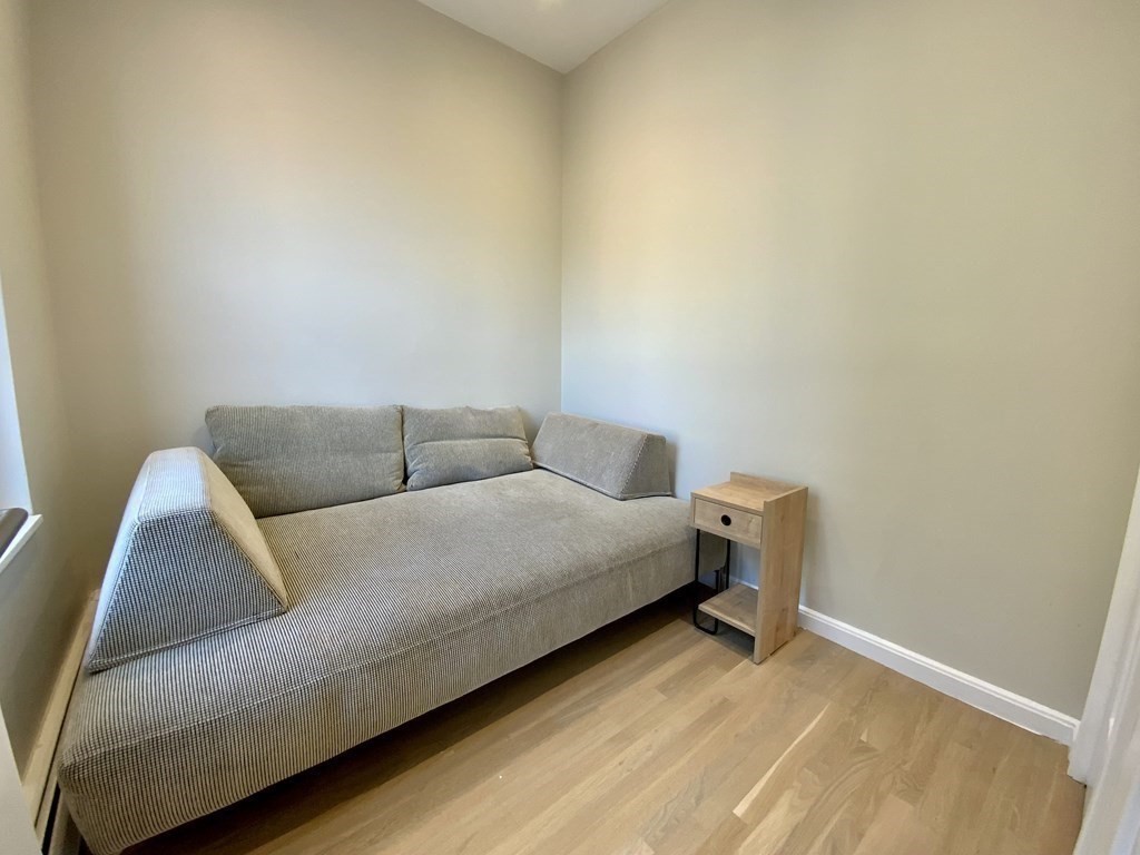 43 Irving Street # 3