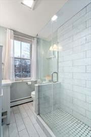 205 W Springfield St # 1
