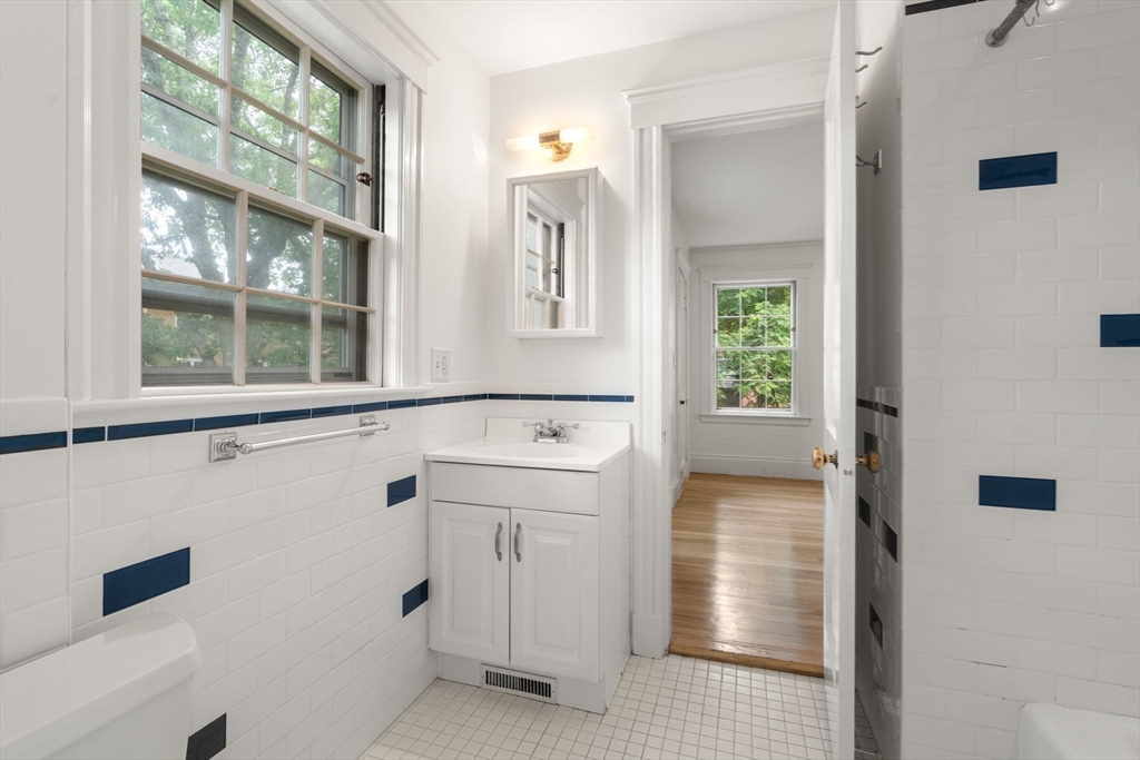 53 Worthington Road
