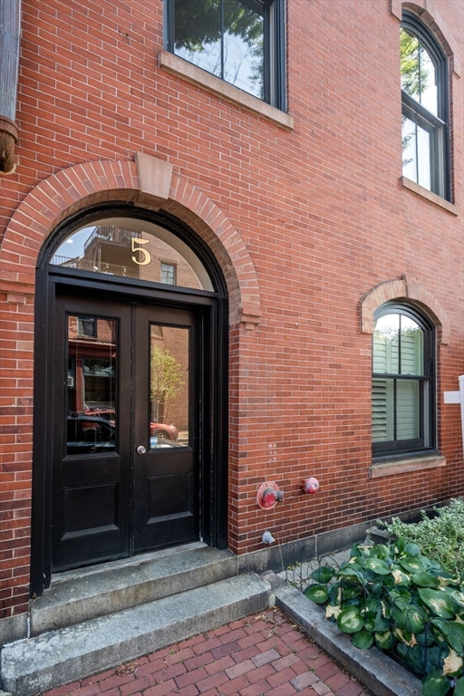 5 Dwight Street # 2