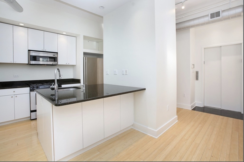 43 Winter St # 3