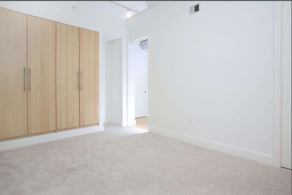 43 Winter St # 3