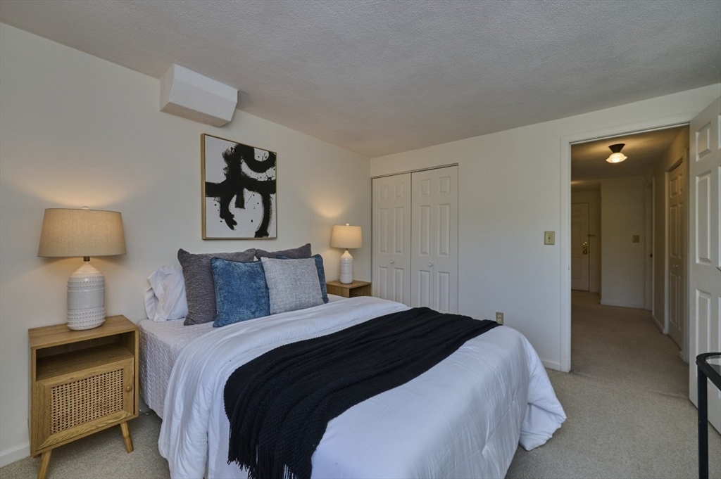 1600 Massachusetts Ave # 404