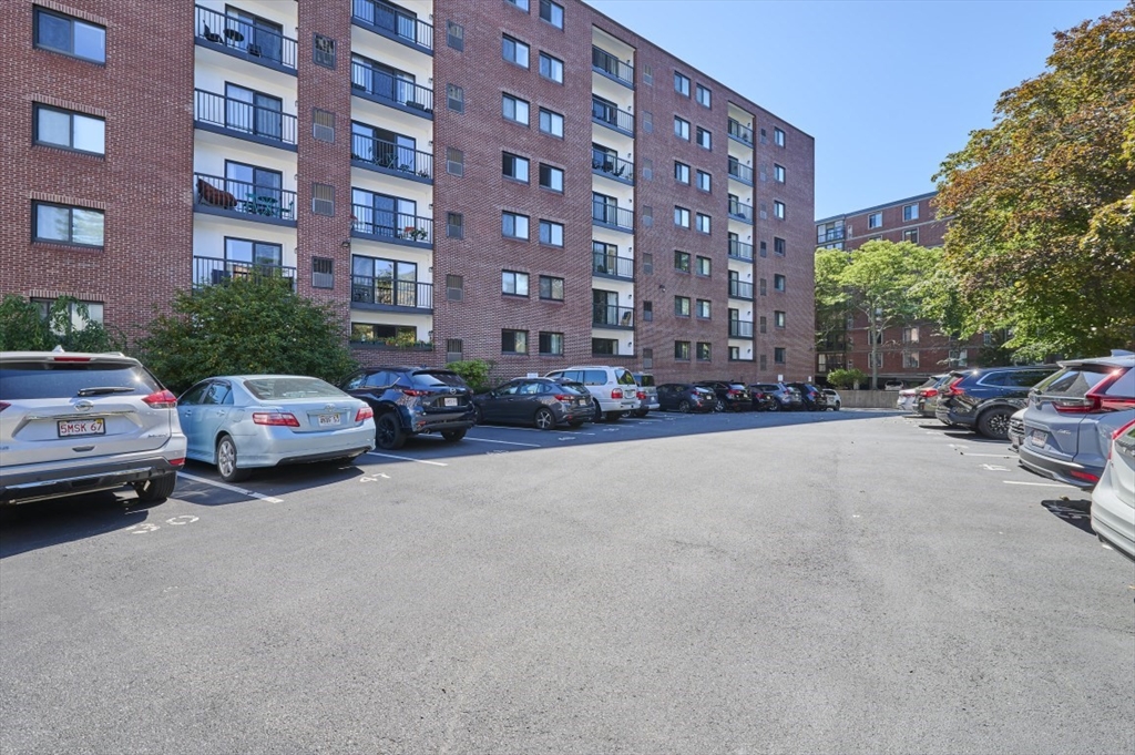 1600 Massachusetts Ave # 404