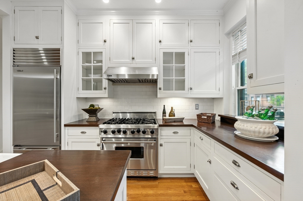 375 Marlborough Street # 1, Boston Unit: 1