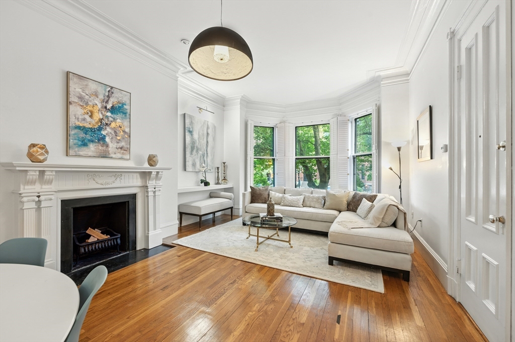 375 Marlborough Street # 1, Boston Unit: 1