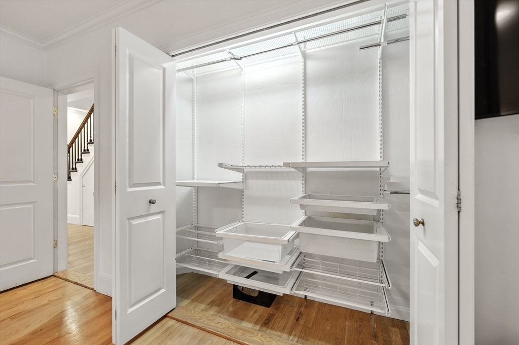 375 Marlborough Street # 1, Boston Unit: 1
