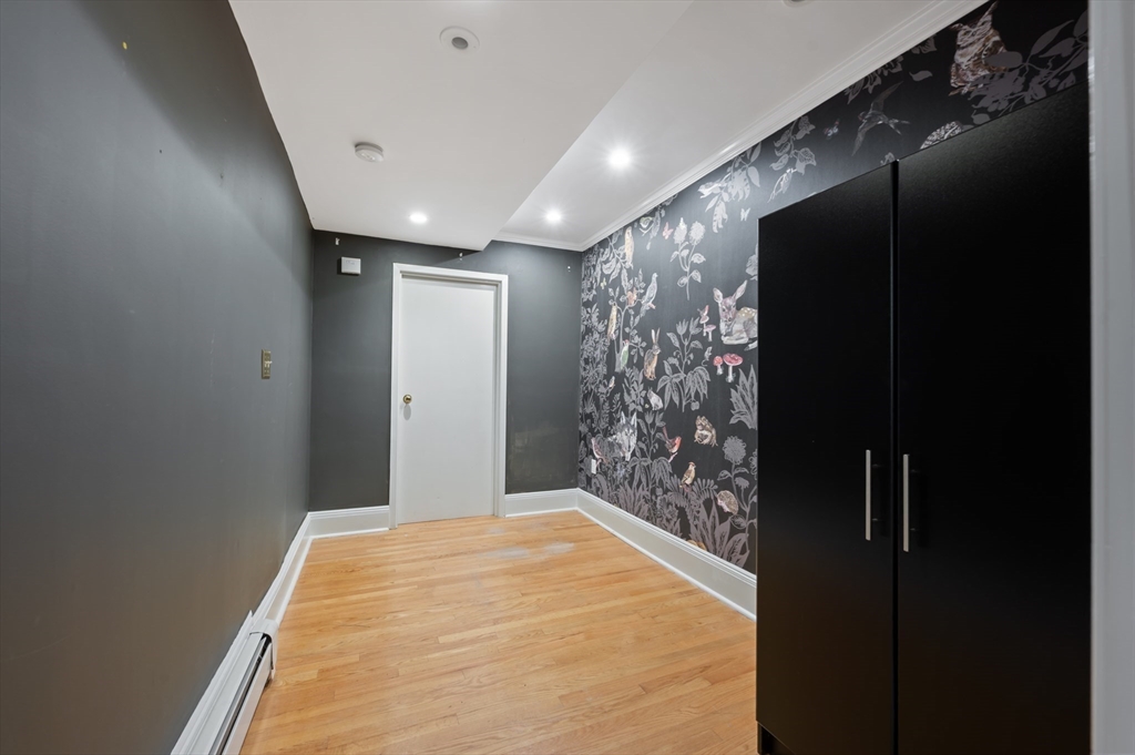 375 Marlborough Street # 1, Boston Unit: 1