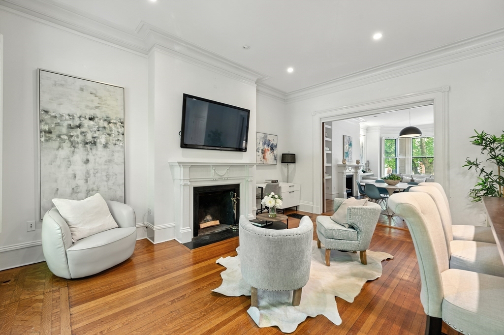375 Marlborough Street # 1, Boston Unit: 1
