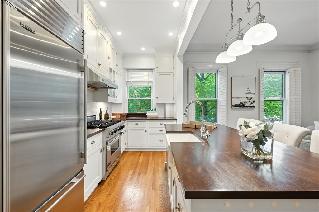 375 Marlborough Street # 1, Boston Unit: 1