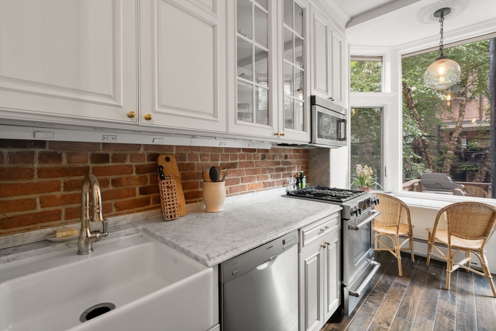 94 Waltham Street # 3