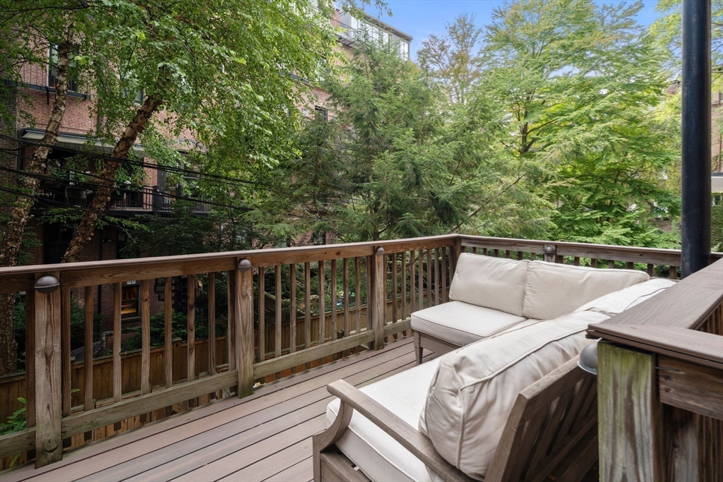 94 Waltham Street # 3