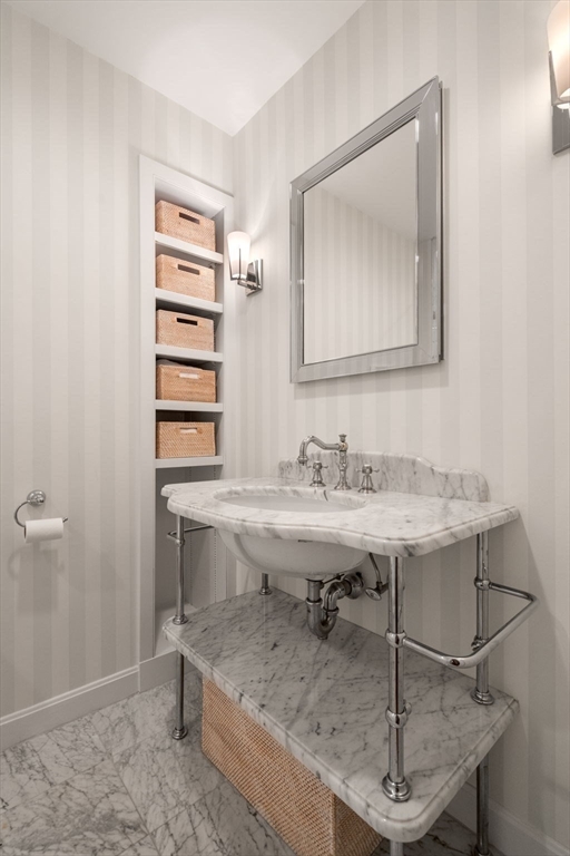 333 Commonwealth Avenue # 3