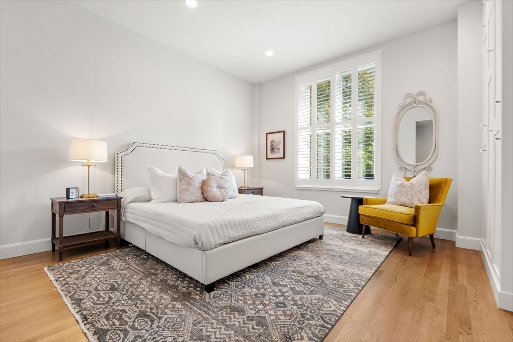 333 Commonwealth Avenue # 3