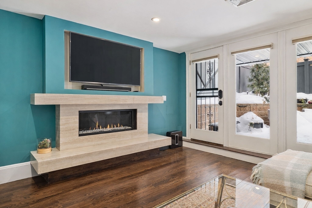 109 Appleton St