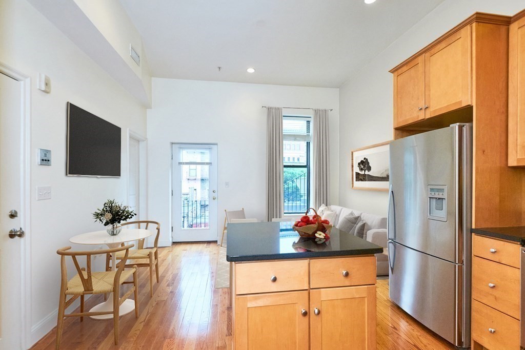 58 E Springfield Street # 3