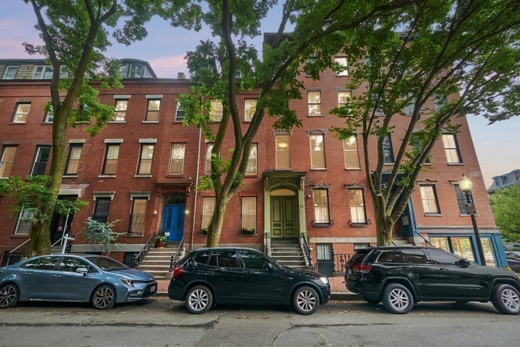 58 E Springfield Street # 3