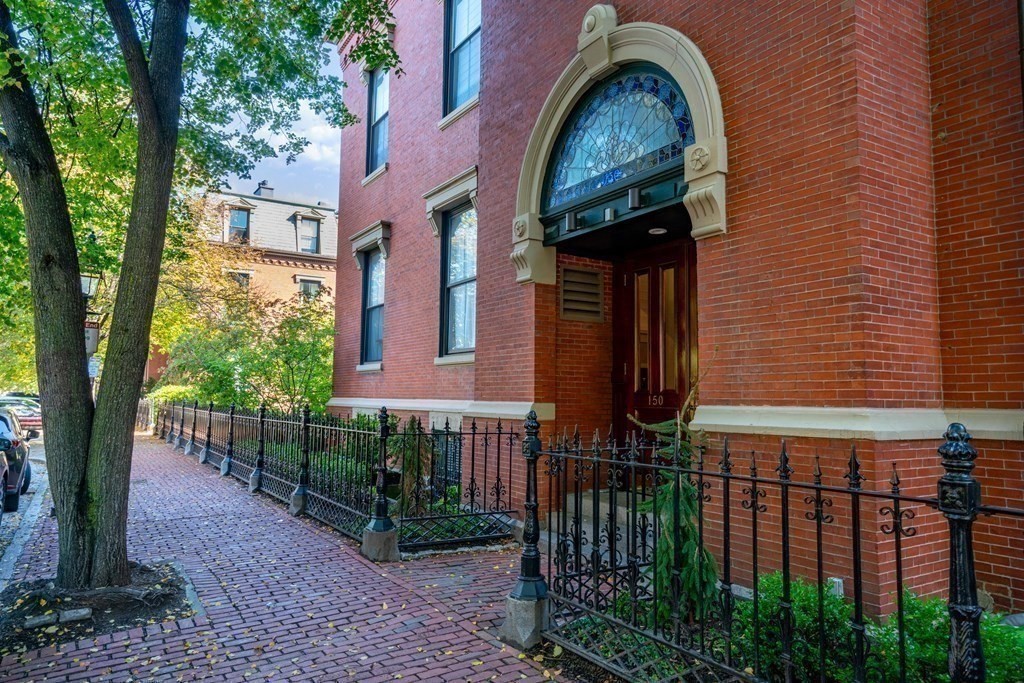 150 Appleton Street # 3E