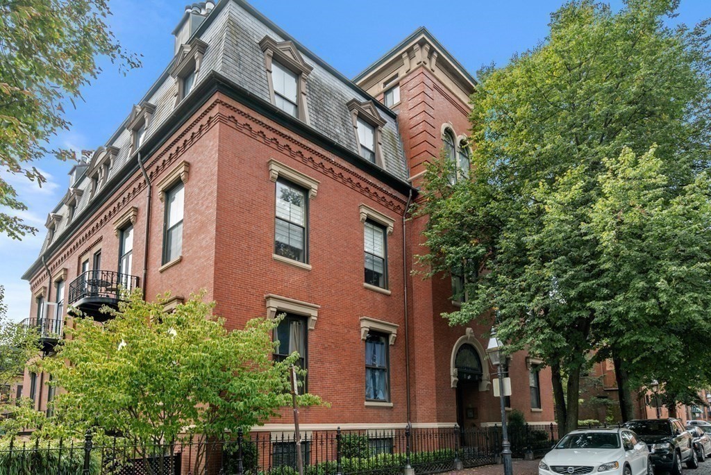 150 Appleton Street # 3E