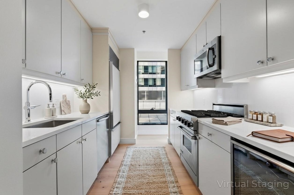 1 Avery Street # 10B