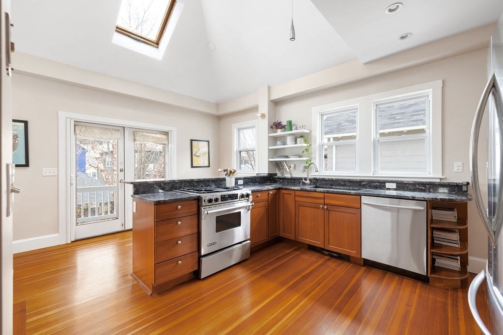 15 Lafayette St. # 2