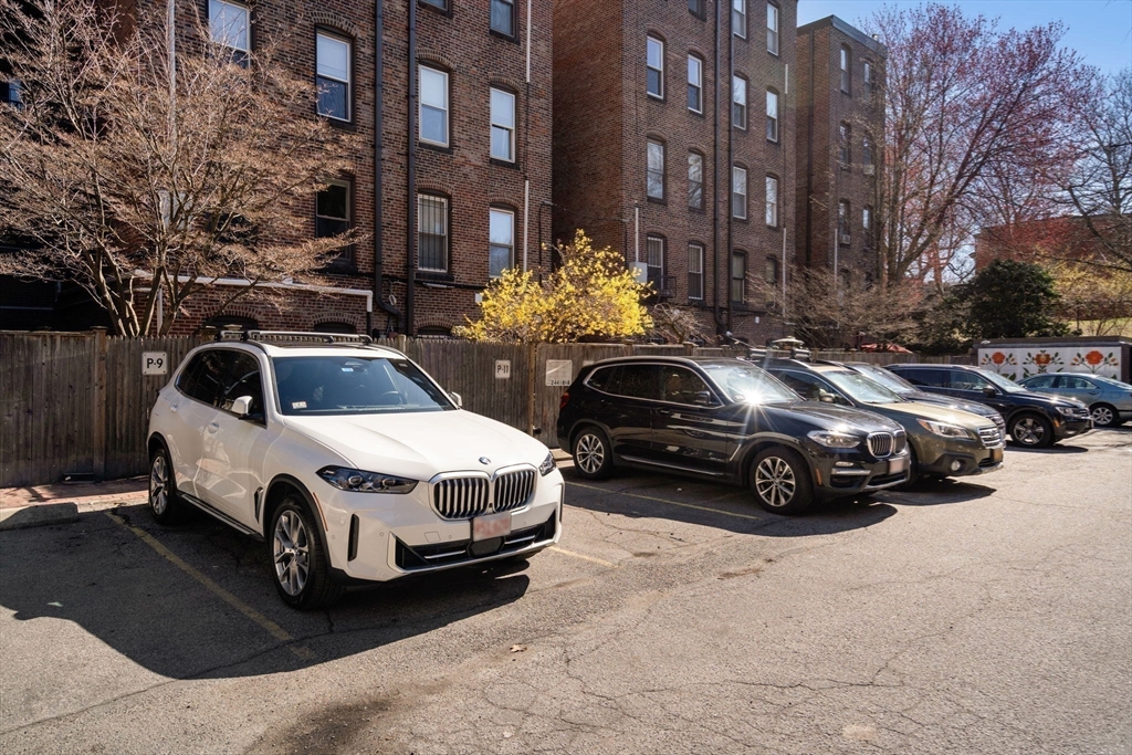 17 Follen Street # 1