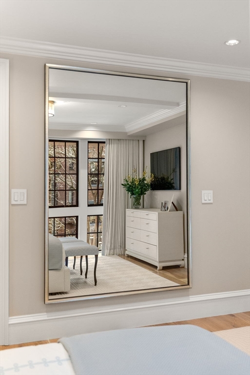 82 Mount Vernon Street # 1