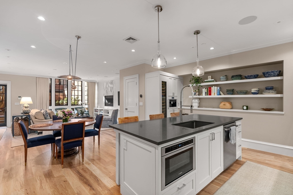 82 Mount Vernon Street # 1