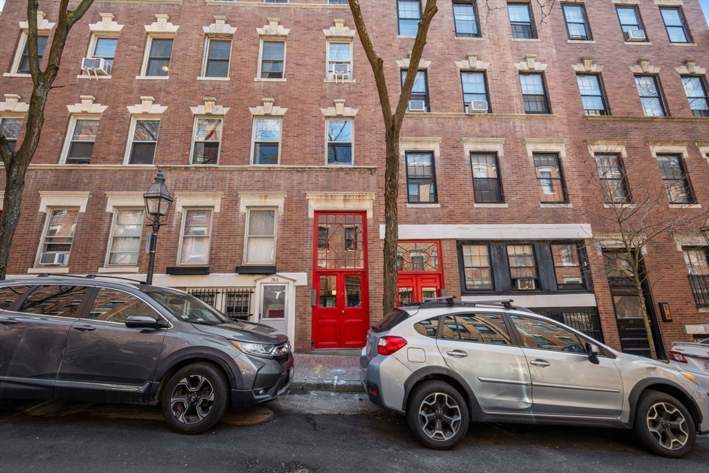 76 Phillips Street # 3