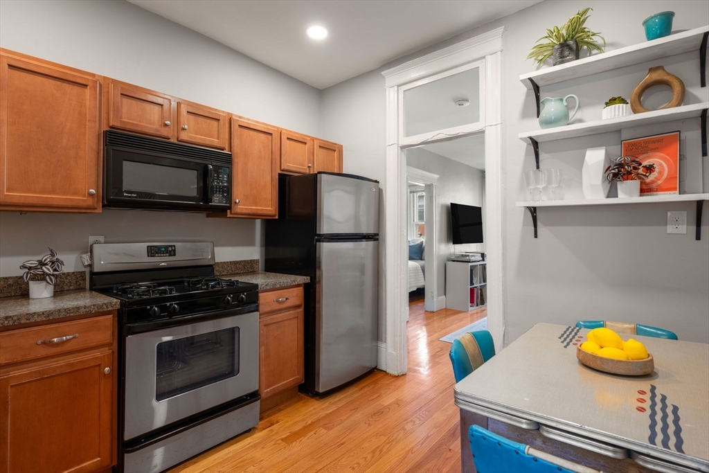 76 Phillips Street # 3