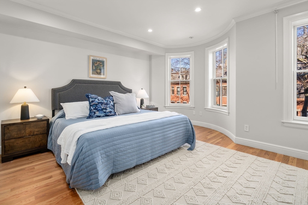 22 Appleton Street # 2