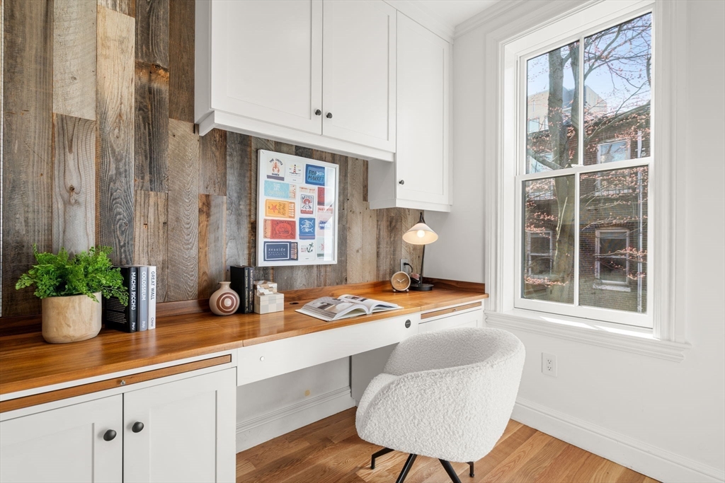 22 Appleton Street # 2