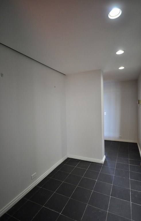 160 Commonwealth Ave # 513