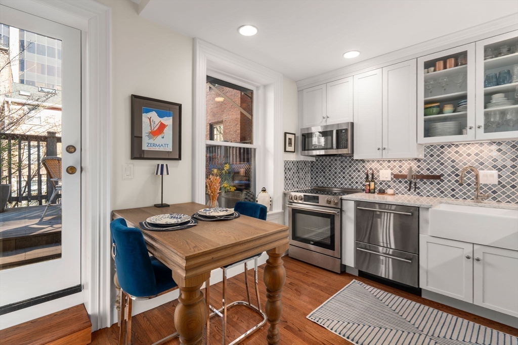 58 Temple Street # 3