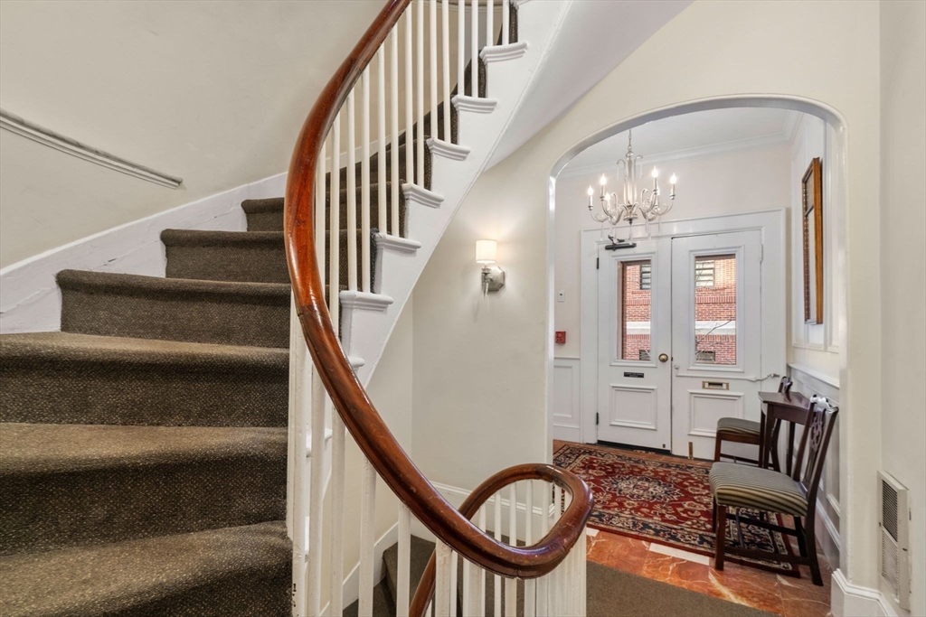 58 Temple Street # 3