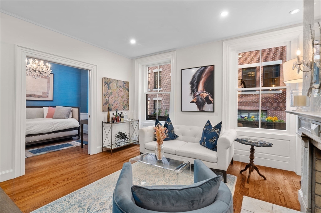 58 Temple Street # 3