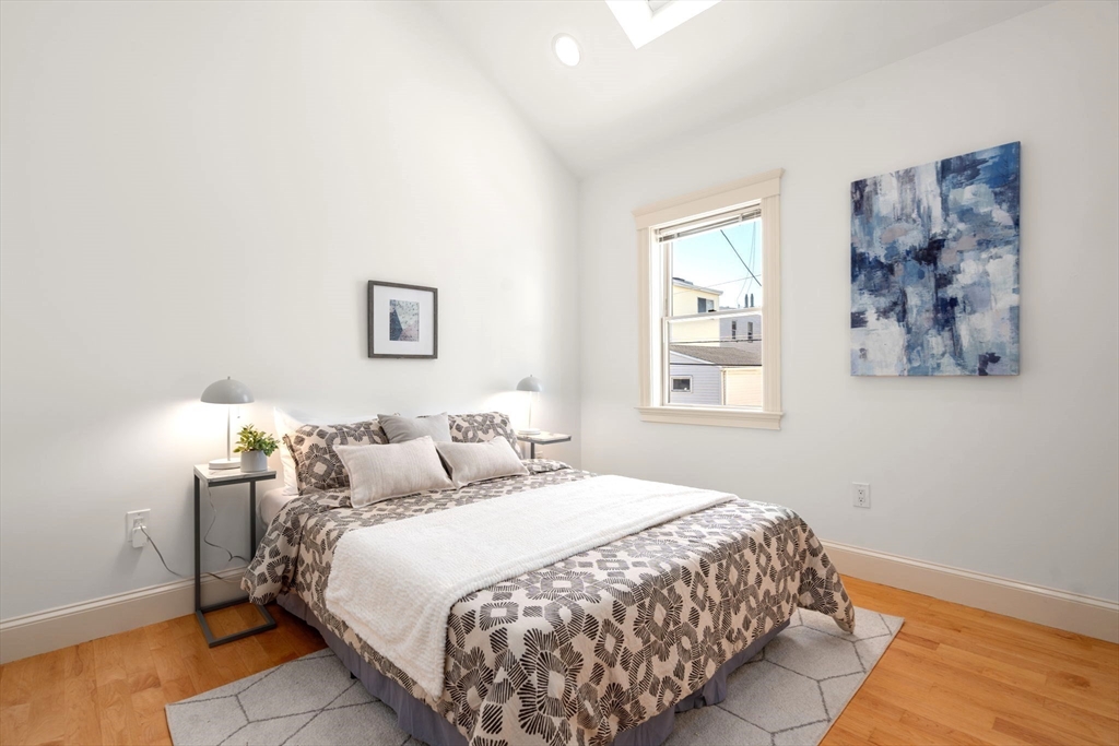 11 Vandine St # 1