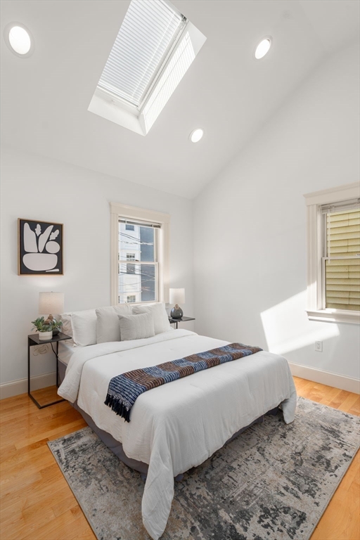11 Vandine St # 1