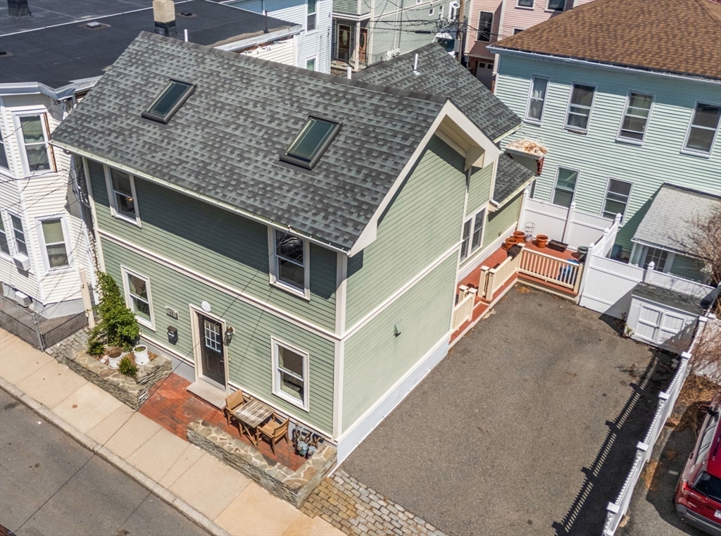 11 Vandine St # 1