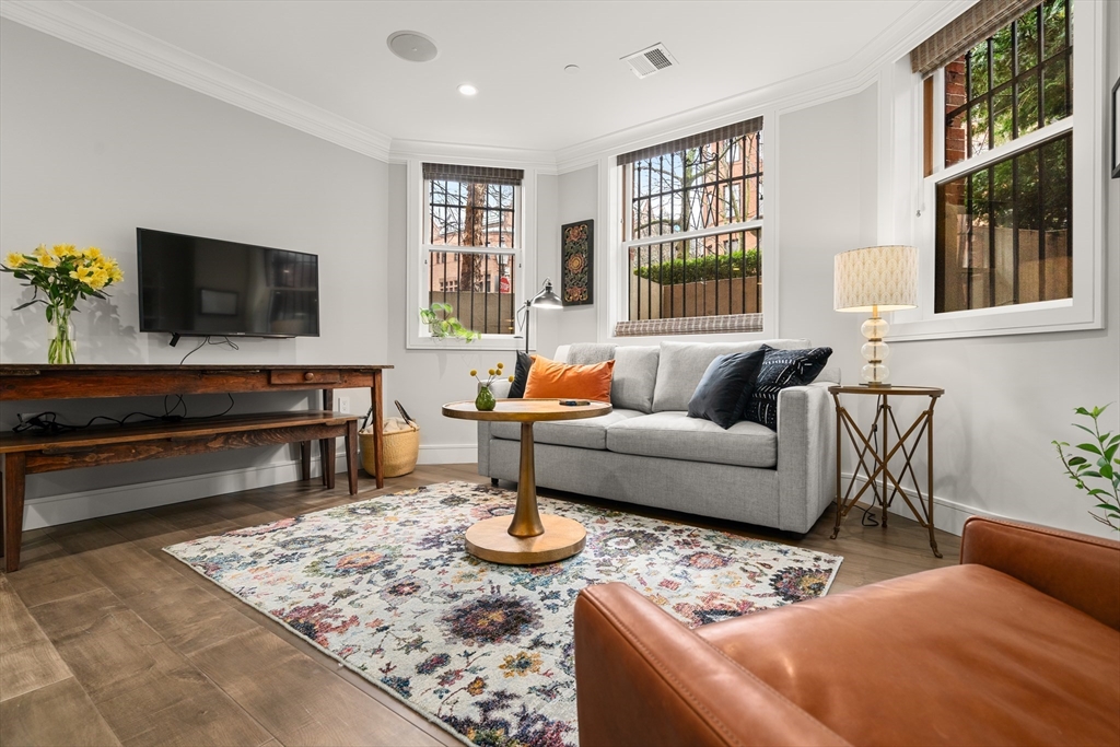 11 Exeter Street # 2