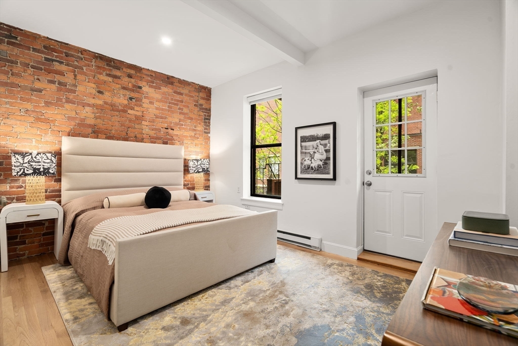 9 Albemarle Street # 3