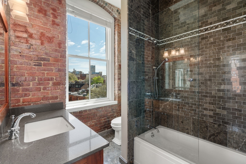 6 Edgerly Place Unit: 402/403